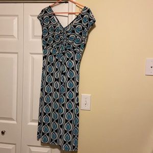 Blue dress with geometrical design